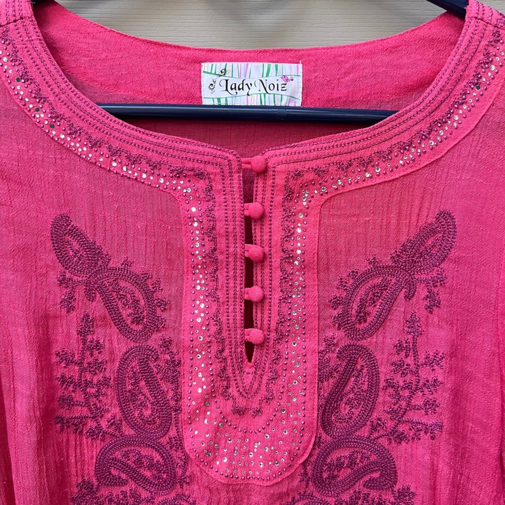 Lady Noiz Pink Paisley Embroidered Rhinestone Tunic Dress Puff Sleeve Boho - Picture 2 of 4